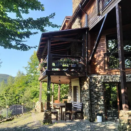Bird Valley Hotel Sinyak (Transcarpathia)