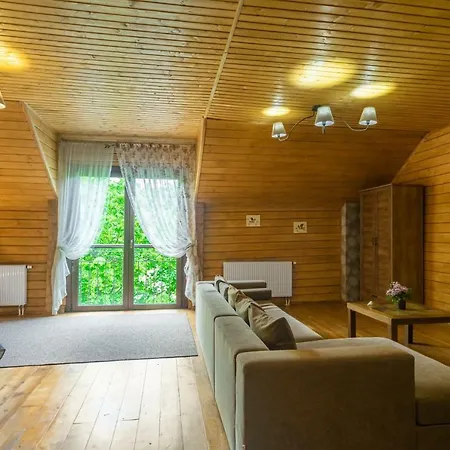 Bird Valley Hotel Sinyak (Transcarpathia)