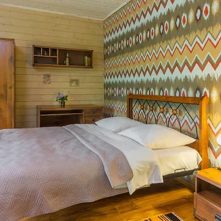 Bird Valley Hotel Sinyak (Transcarpathia)