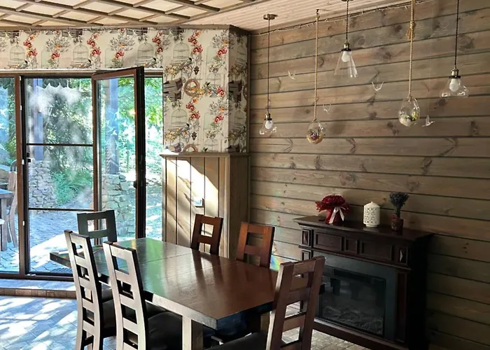 Bird Valley Hotel Sinyak (Transcarpathia)