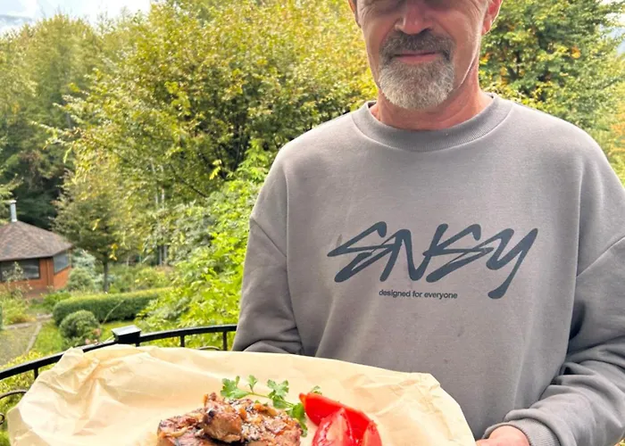 Hotel Bird Valley