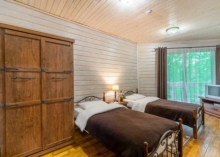 Bird Valley Hotel Synyak