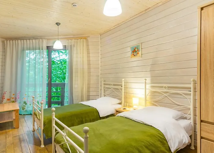 Hotel Bird Valley Synyak