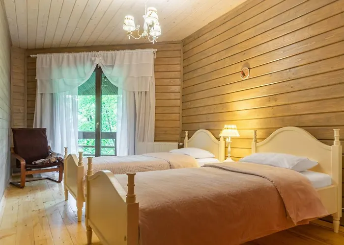 Hotel Bird Valley *
