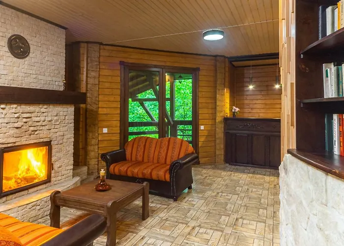 Bird Valley Hotel Synyak