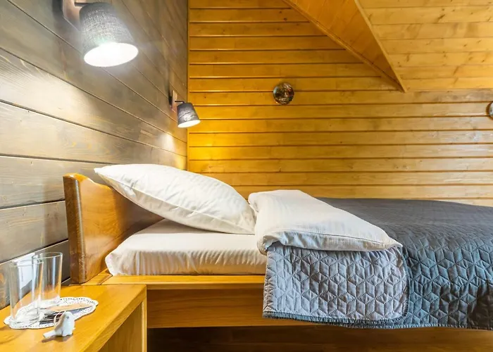 Hotel Bird Valley