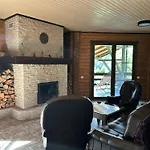 Bird Valley Hotel *