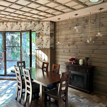 Bird Valley Hotel Sinyak (Transcarpathia)